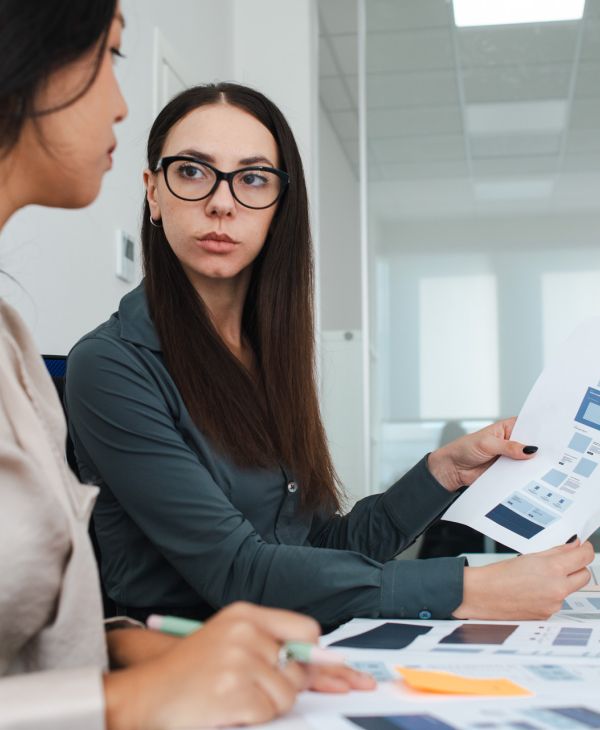 Graphic e Web Designer che lavorano in Agenzia di Comunicazione a Vicenza